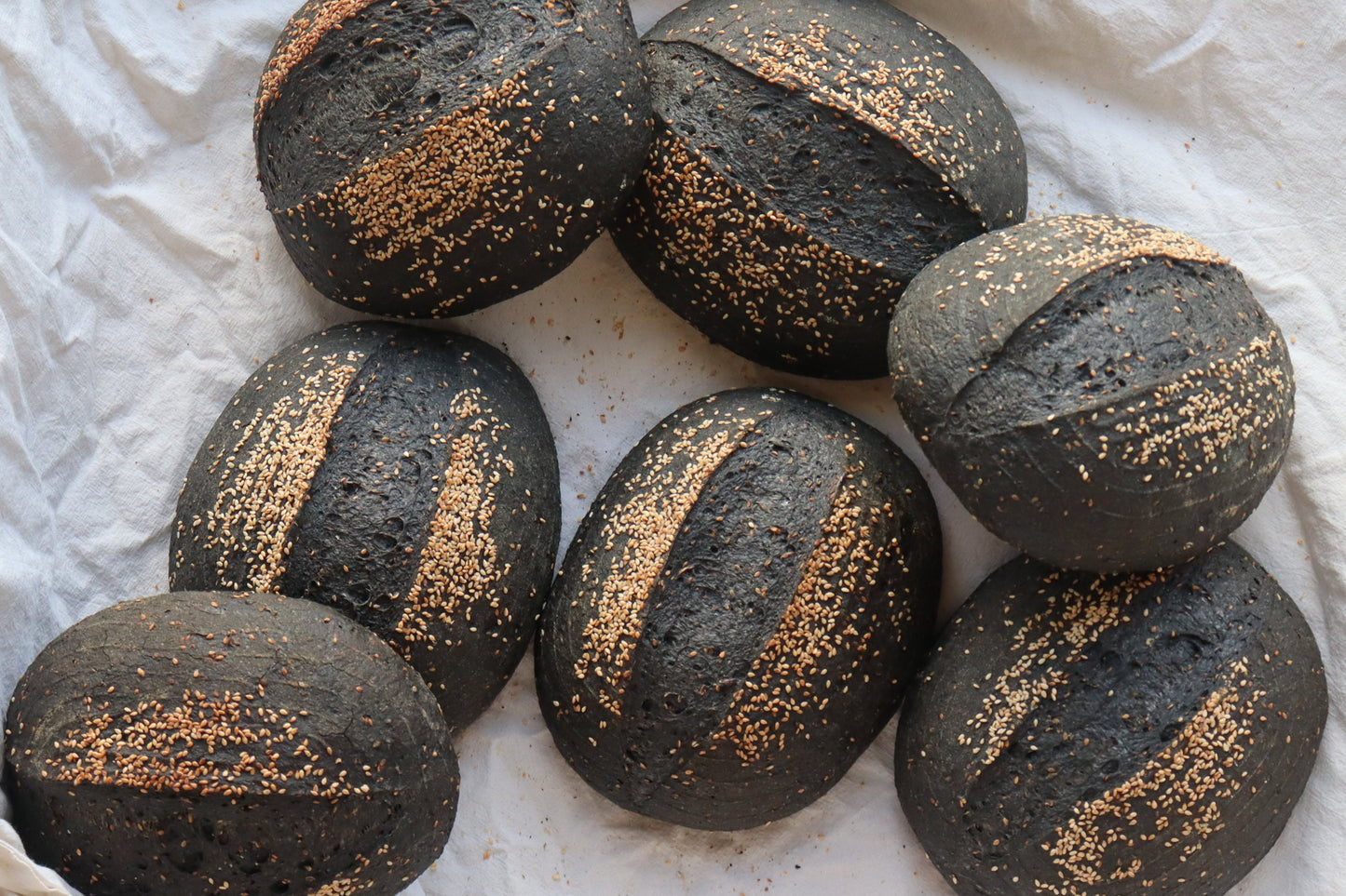 ORGANIC GF SOURDOUGH CHARCOAL SESAME LARGE